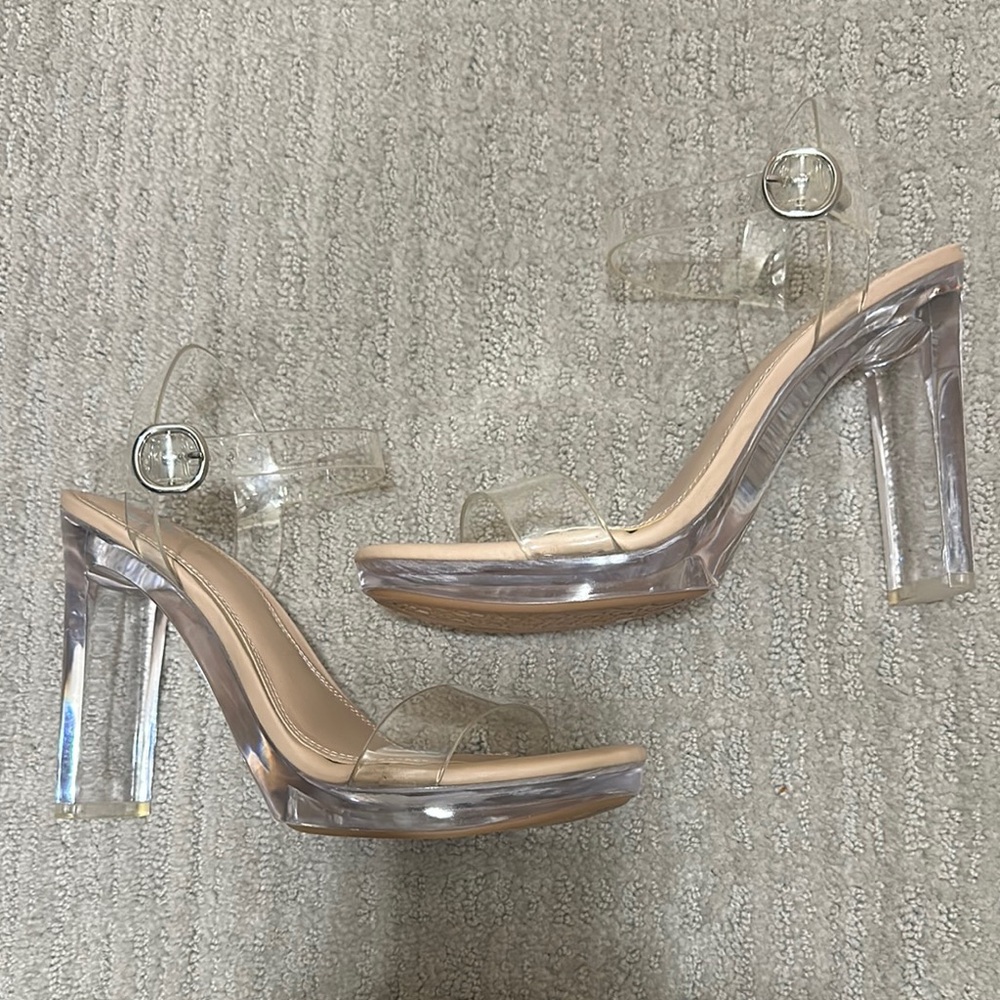 Gianni Bini Cream Tan Heels with Transparent Design